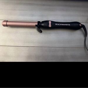 The Beachwaver Co. Pink and Black Curling Iron